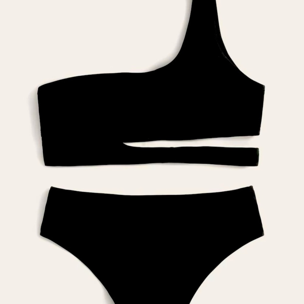 black bikini